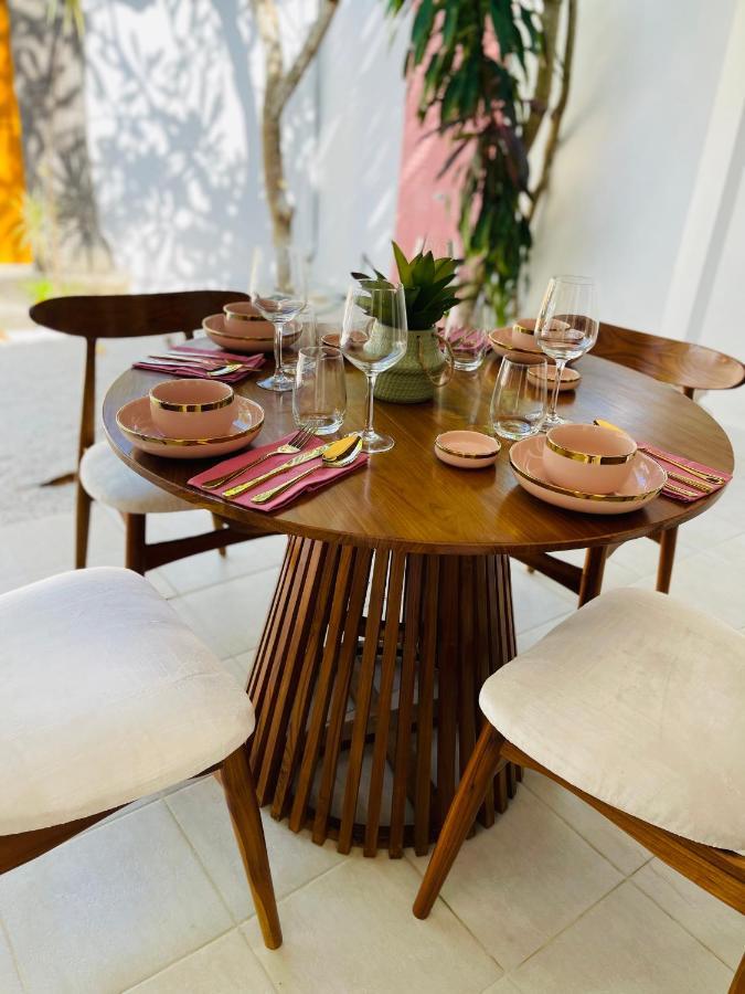 Villa Dadirri - In The Heart Of Seminyak - Walking Distance From Restaurants, Bars And Beach - Perfect Location المظهر الخارجي الصورة